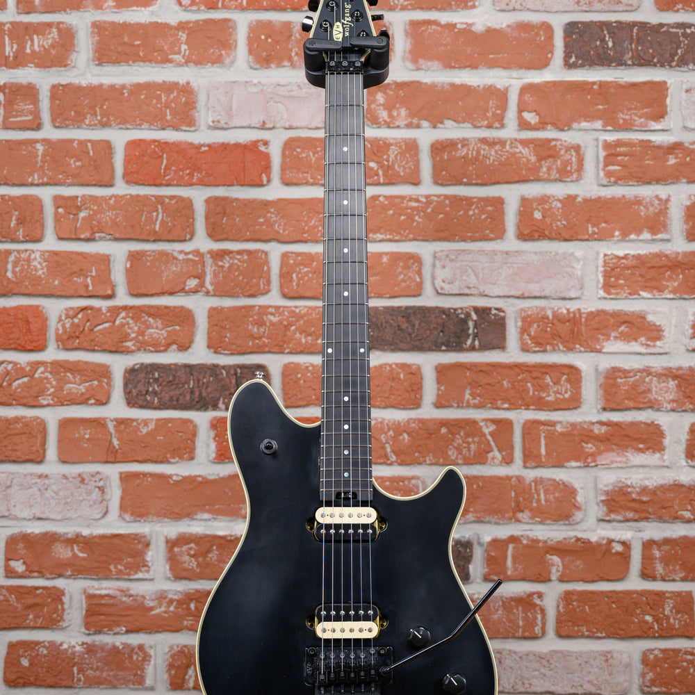 
                      
                        EVH Wolfgang USA with Ebony Fretboard Stealth 2012 w/OHSC
                      
                    