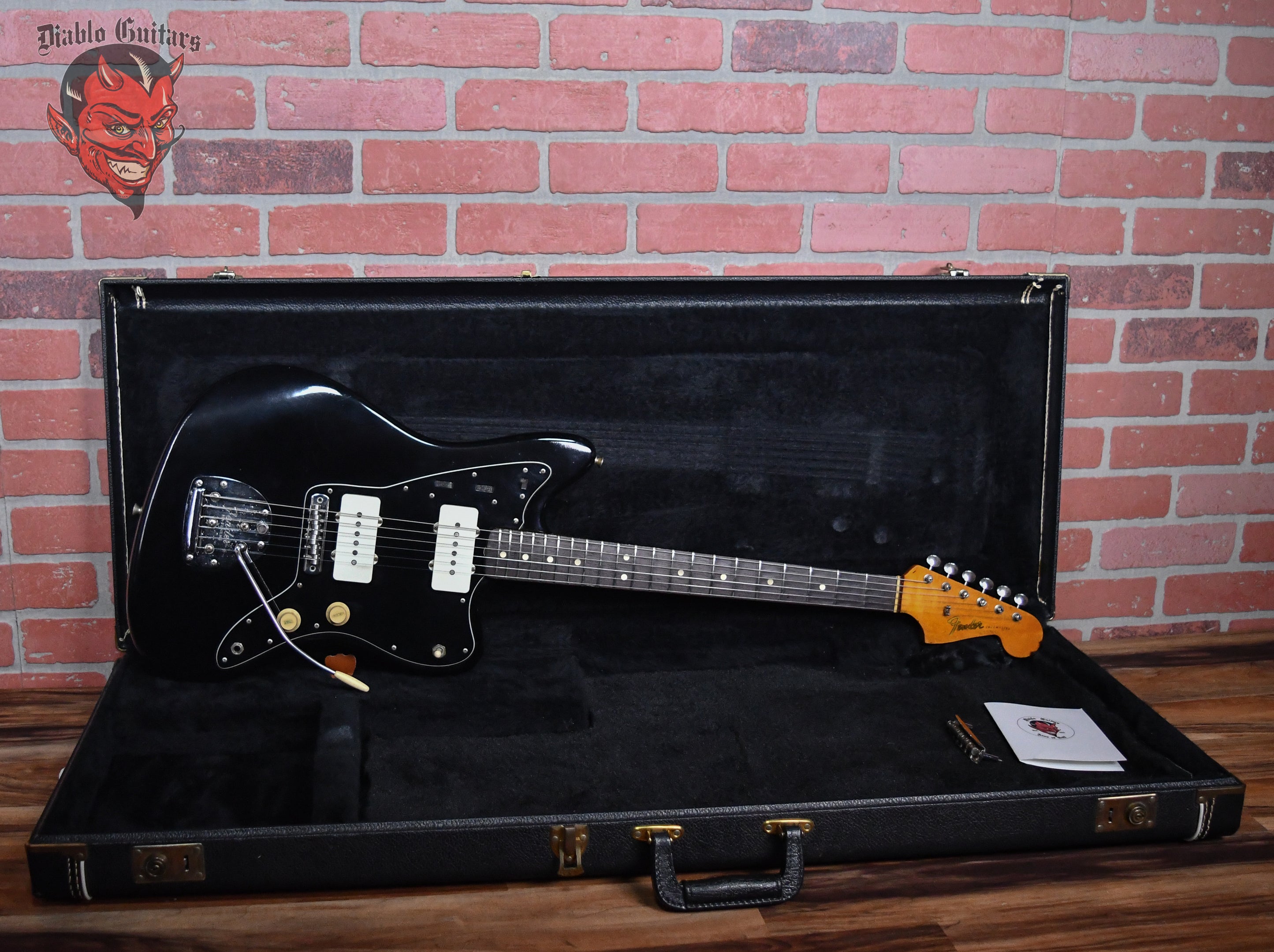 Fender Vintage Jazzmaster 1965 Black w/Hardshell Case (Refin)