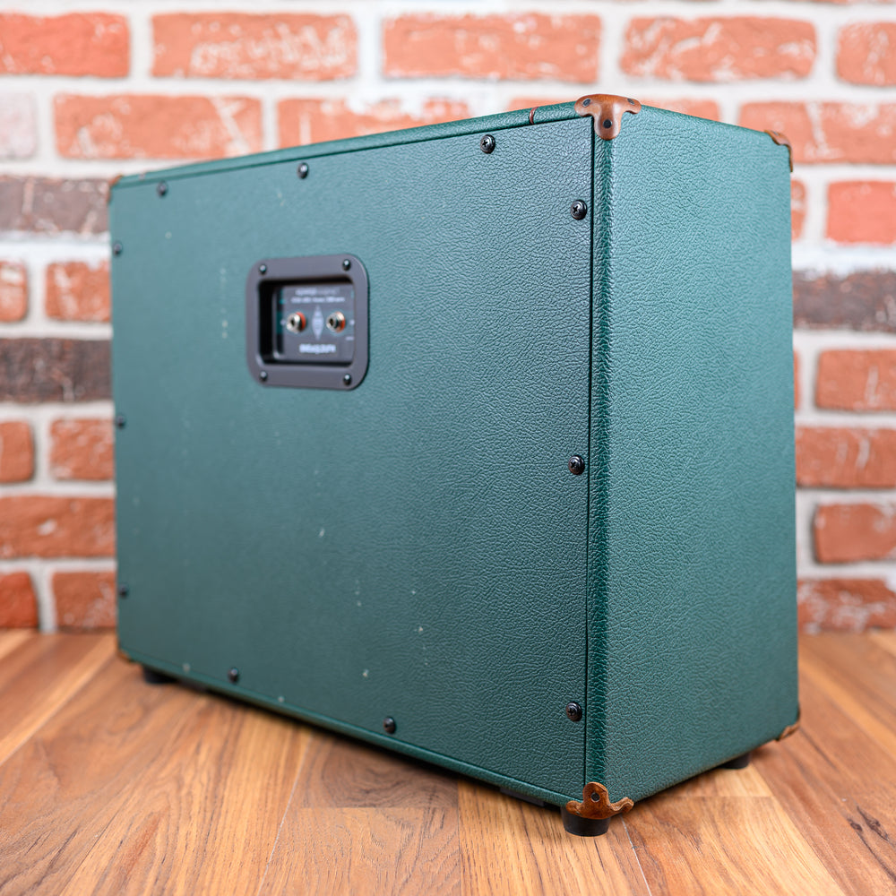 
                      
                        Kemper Kabinet 200 Watt 1x12" Passive Guitar Cabinet with built-in Stand
                      
                    