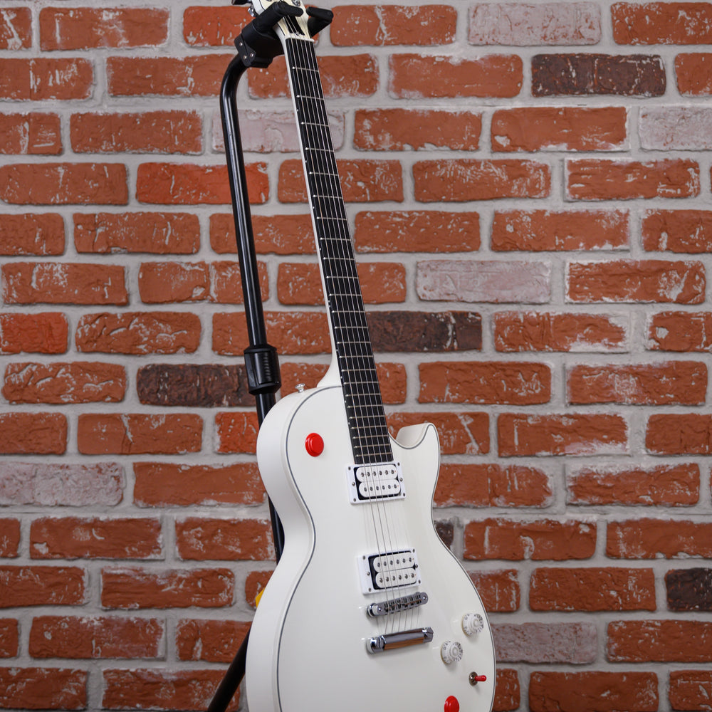 
                      
                        Gibson Bucket Head Signature Les Paul Alpine White 2012 w/OHSC
                      
                    