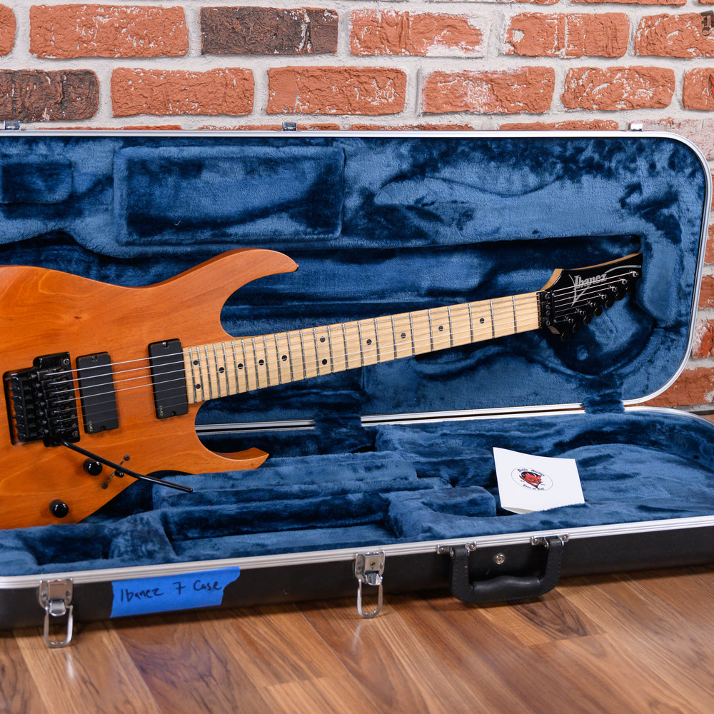 
                      
                        Ibanez USA Custom Shop LACS 7 String Natural 2006 w/HSC
                      
                    