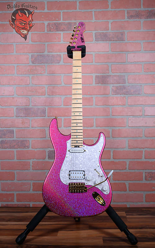 
                      
                        ESP Artist Series Snapper Ohmura Custom Twinkle Pink 2018 w/OHSC
                      
                    