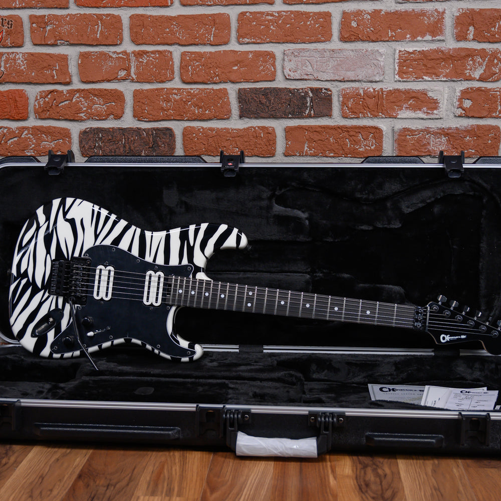 
                      
                        Charvel USA Custom Shop Special Edition SO Cal Hand Painted Zebra Graphic By Dan Lawrence 2025 w/OHSC
                      
                    