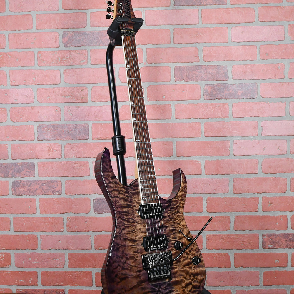 
                      
                        Ibanez USRG30-TB USA Custom RG Figured AA Maple Top Transparent Black 1996 w/Hardshell Case
                      
                    