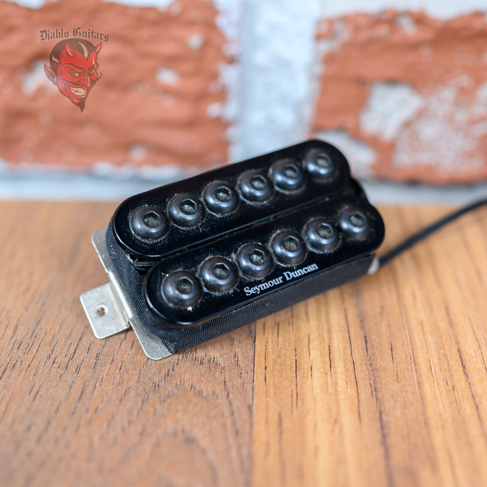 
                      
                        Seymour Duncan SH-8b Invader Bridge Humbucker 2010s - Black
                      
                    