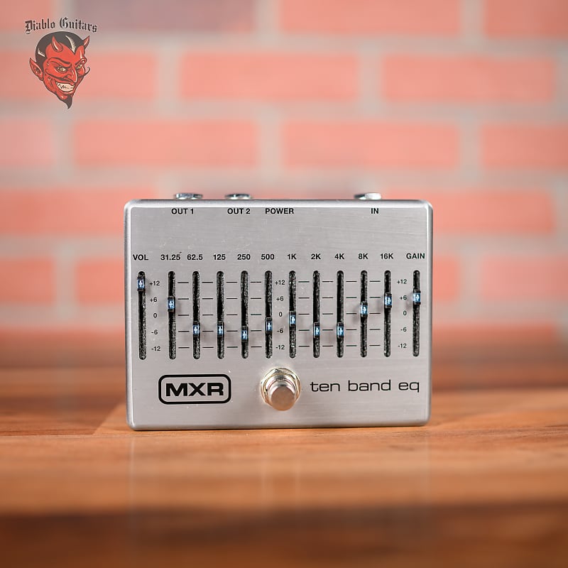 MXR M108S Ten Band EQ Silver