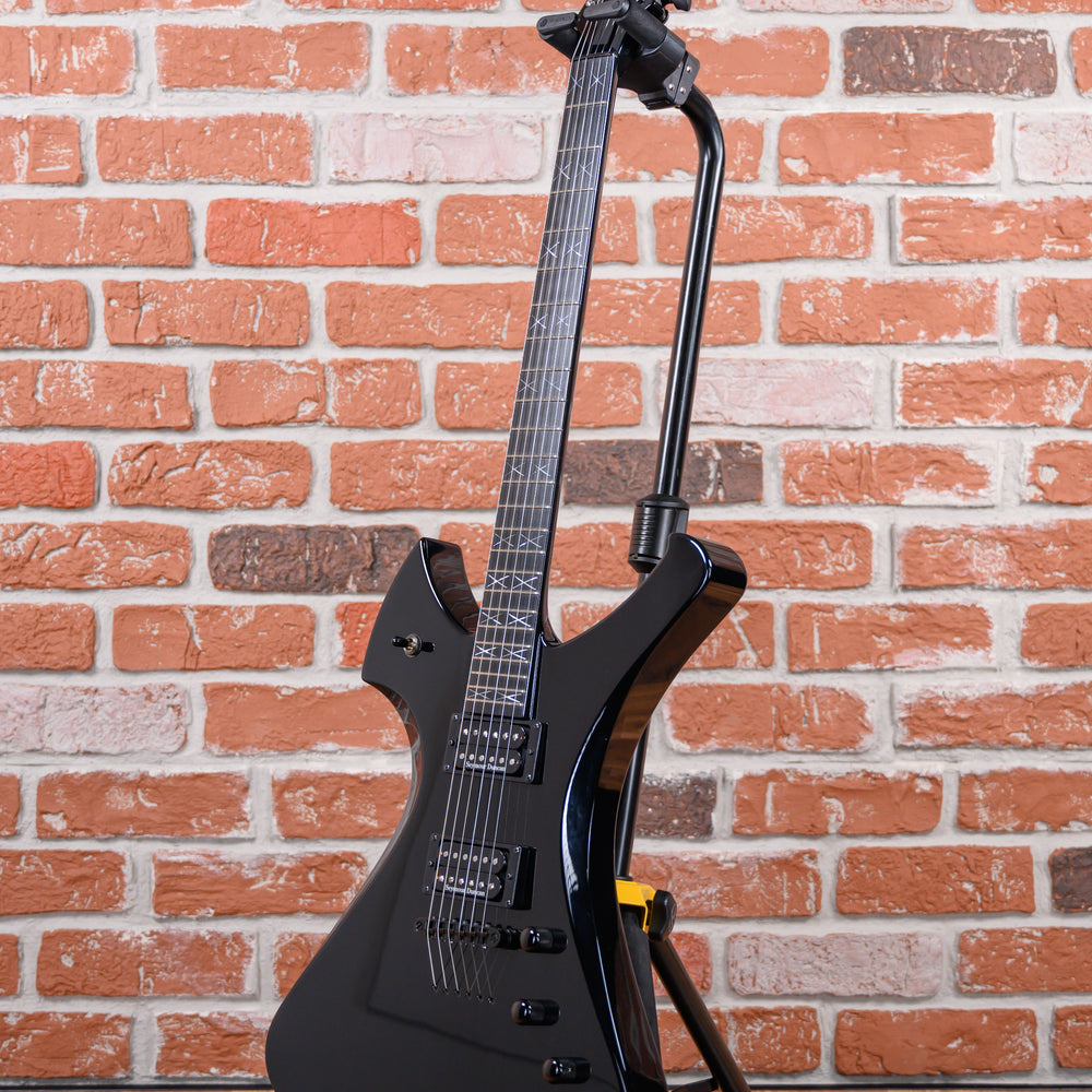 
                      
                        ESP Custom Shop Dave Mustaine Signature Axxion Prototype Black Japan 2004 w/OHSC
                      
                    