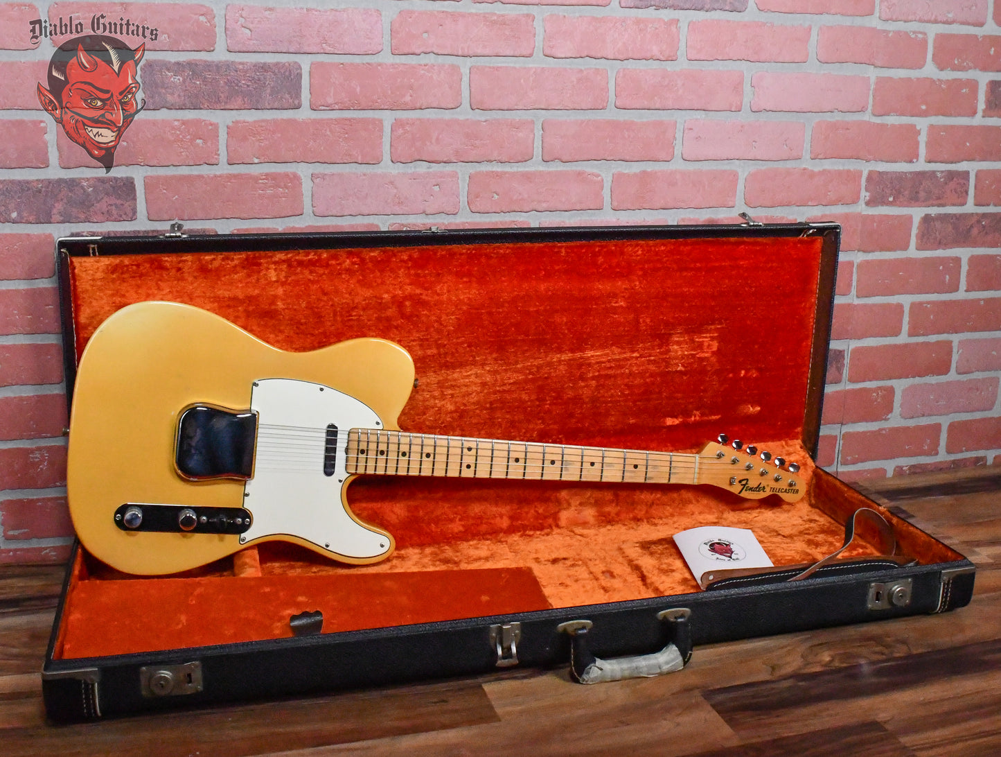 Fender Vintage Telecaster Blonde 1968 w/OHSC (Refret)