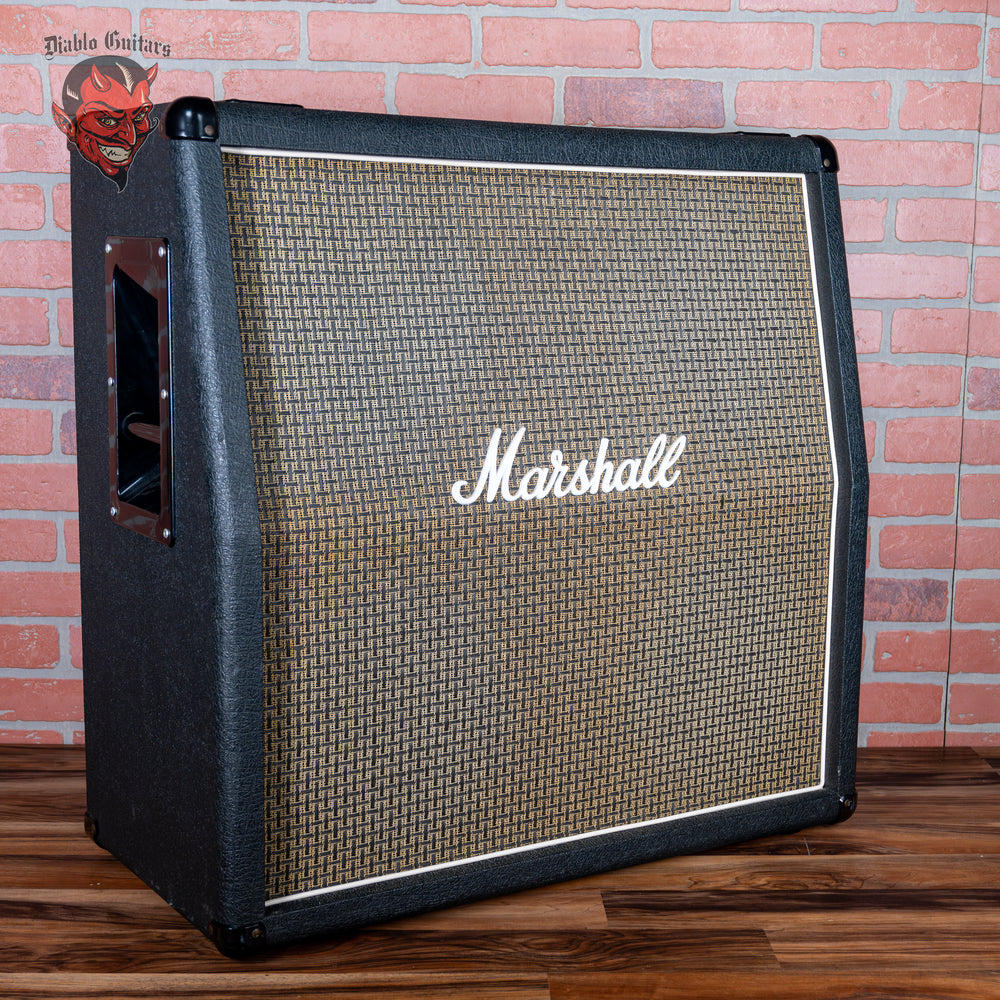 
                      
                        Marshall 1960A 4x12" Angled Cabinet 1979 Black w/ Checkerboard Grill
                      
                    