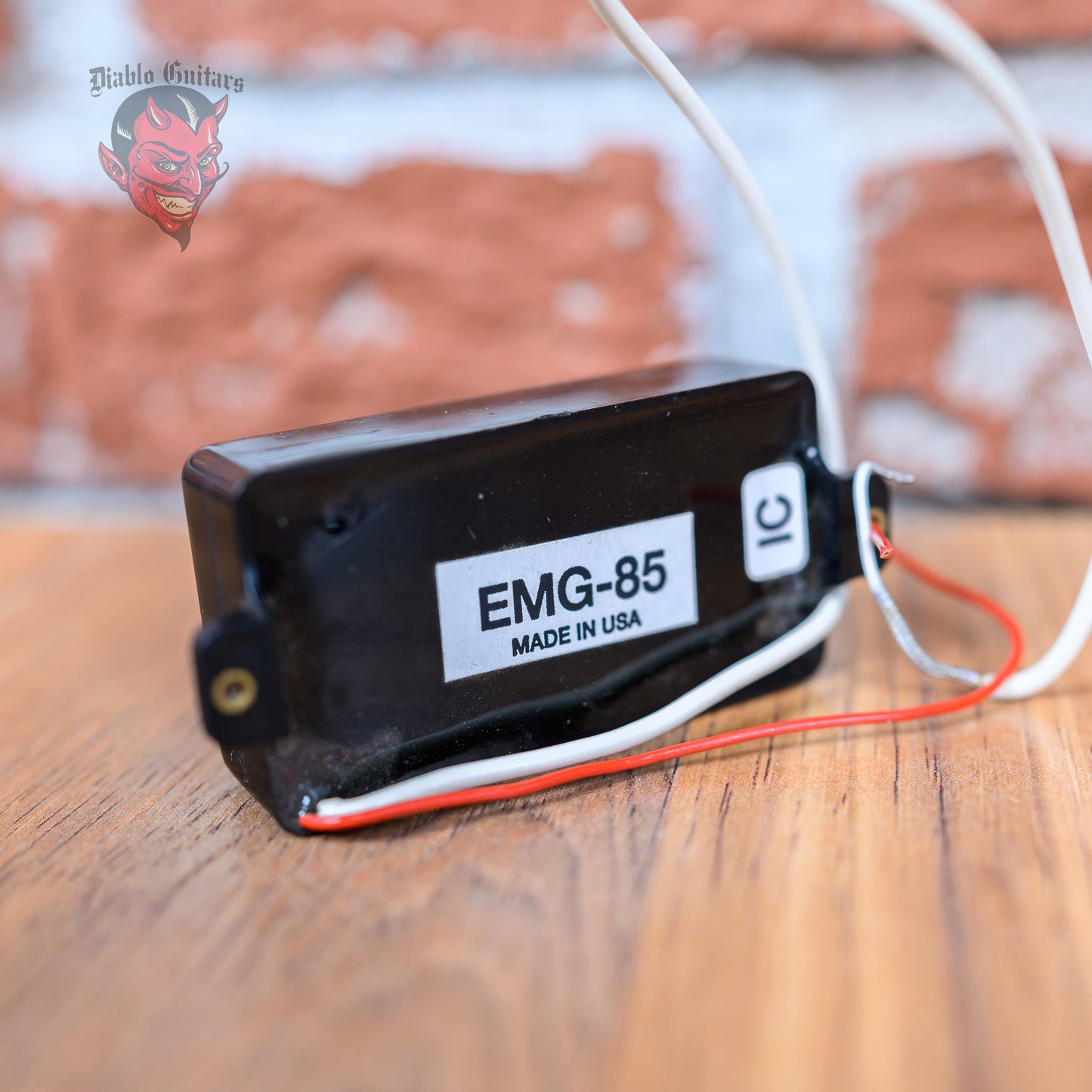 EMG 85 1990's - Black With Gold Script