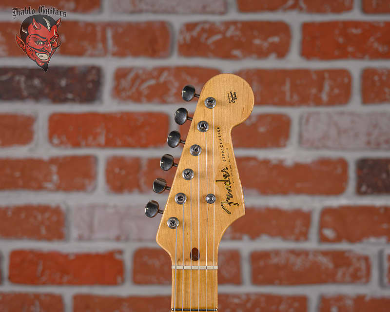 
                      
                        Fender Custom Shop Limited Release 50th Anniversary ‘54 Stratocaster Reissue Master Built By John Cruz 2-Color Sunburst Closet Classic 2004 w/OHSC
                      
                    
