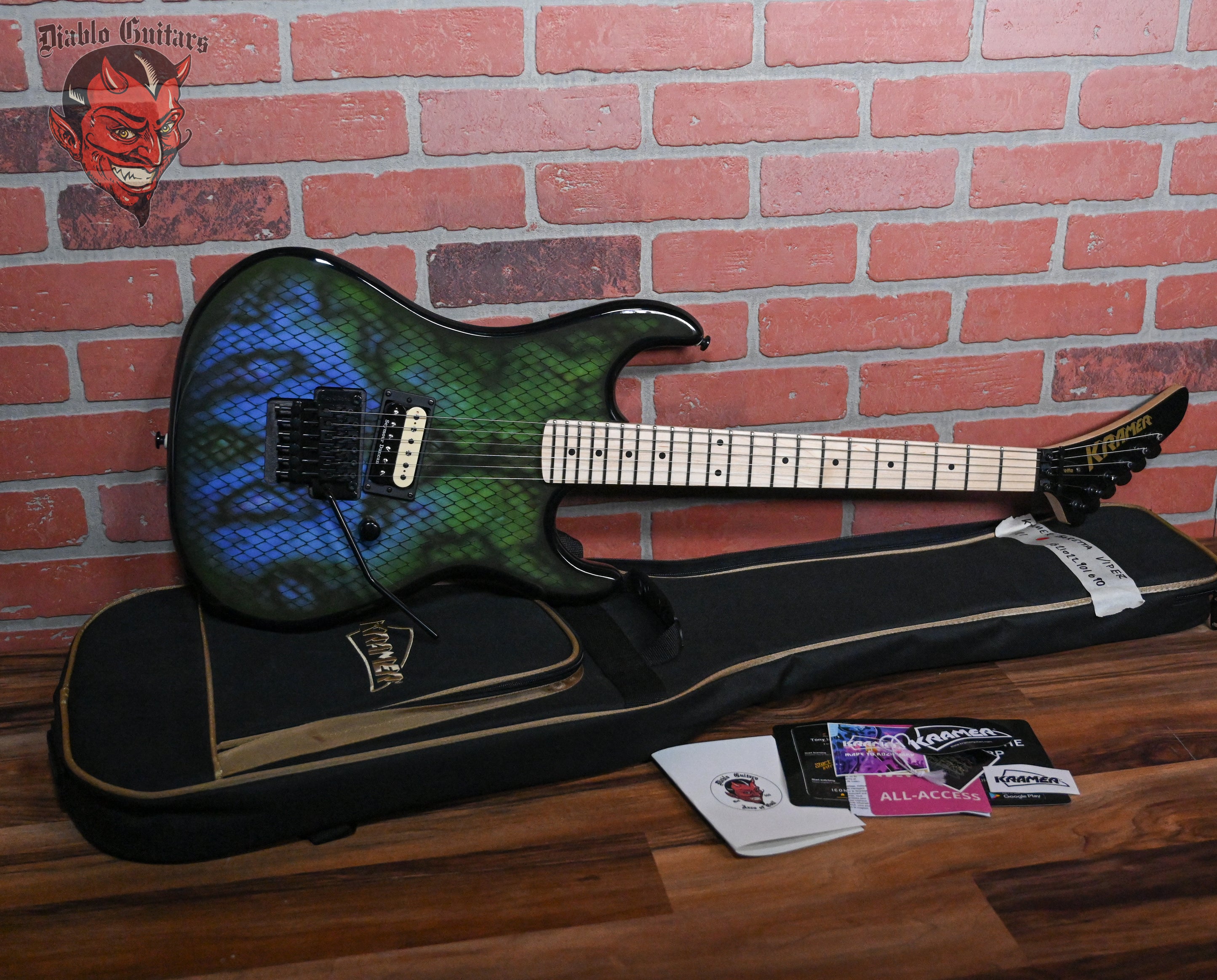 Kramer Baretta Custom Graphics Viper Snakeskin Green Blue Fade 2021 w/Original Gig Bag