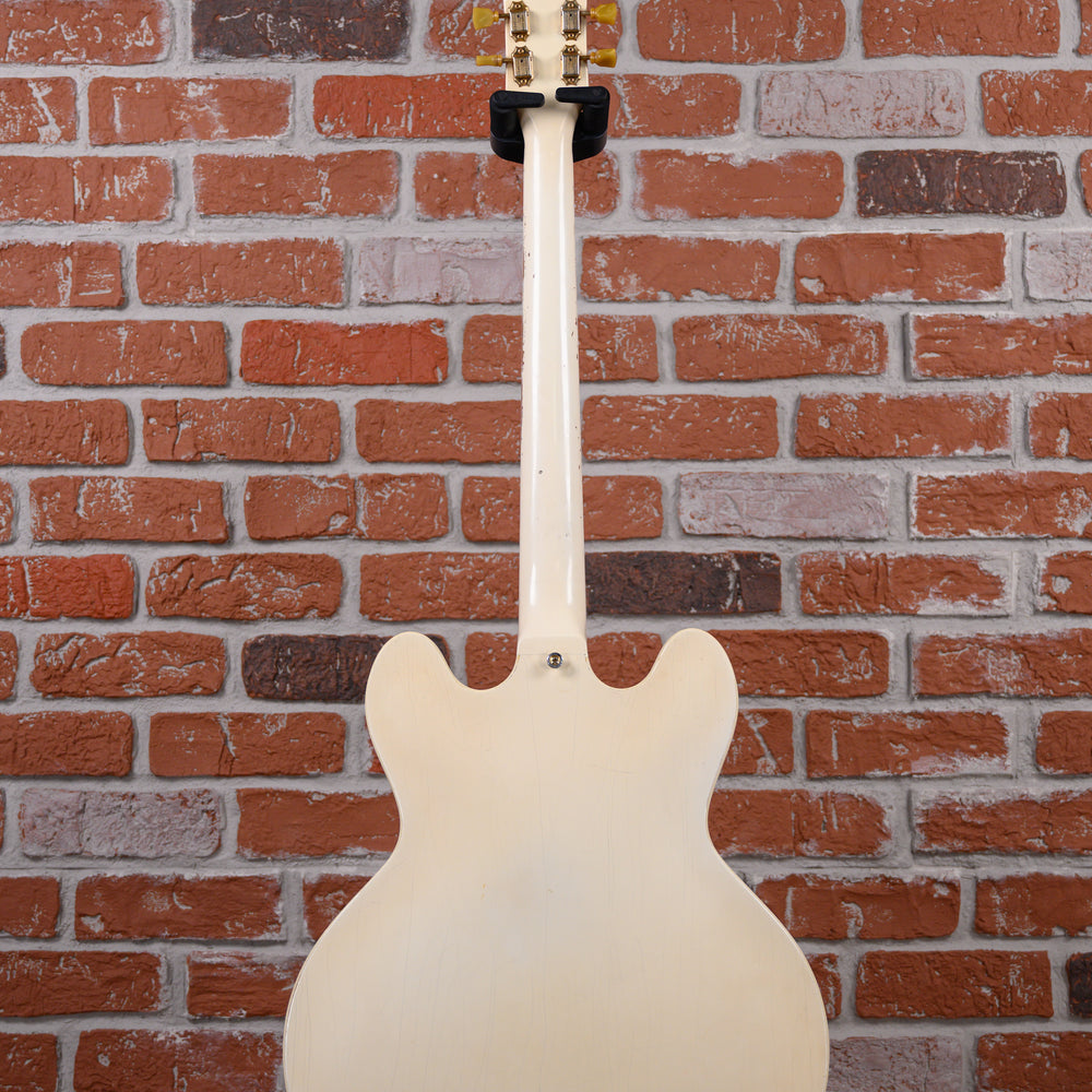 
                      
                        Gibson Custom Order One Off ES-335 Factory Alpine White 1968 w/OHSC
                      
                    
