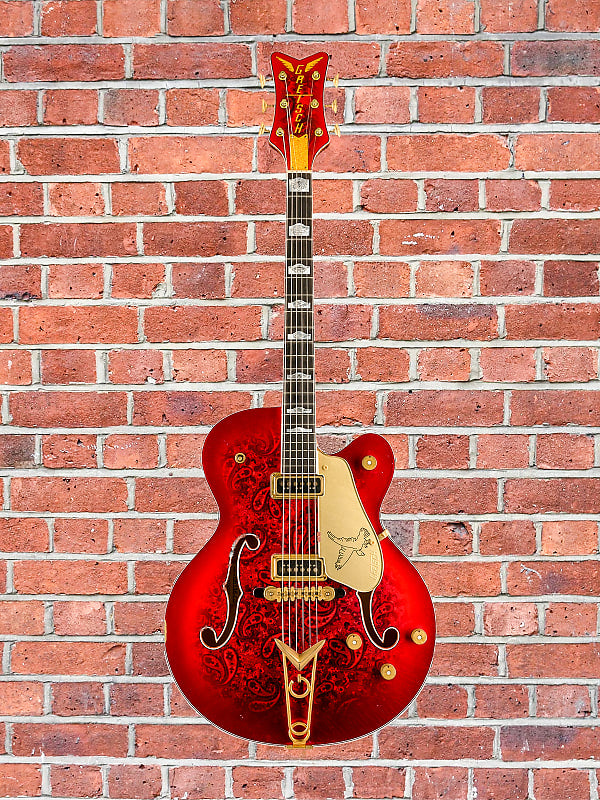 Gretsch Custom Shop USA G6136-55 Paisley Falcon 2024 - Paisley Kandy Apple Burst Relic Masterbuilt by Gonzalo Madrigal (Pre-Order)