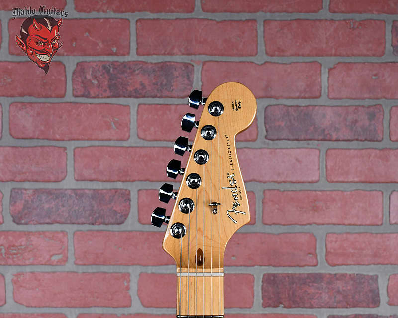 Fender American Professional Stratocaster with Maple Fretboard Sienna Sunburst 2017 w/Gator Hardshell Case