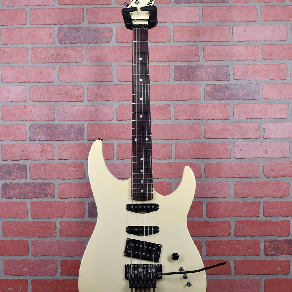 
                      
                        Kramer Focus 6000 1985-1987 White w/OHSC
                      
                    