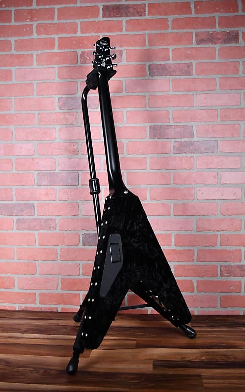 
                      
                        Washburn USA Custom Shop Velvet V 2007 Black Velvet with Studs / Matte Black w/OHSC Black Label Society (Video)
                      
                    