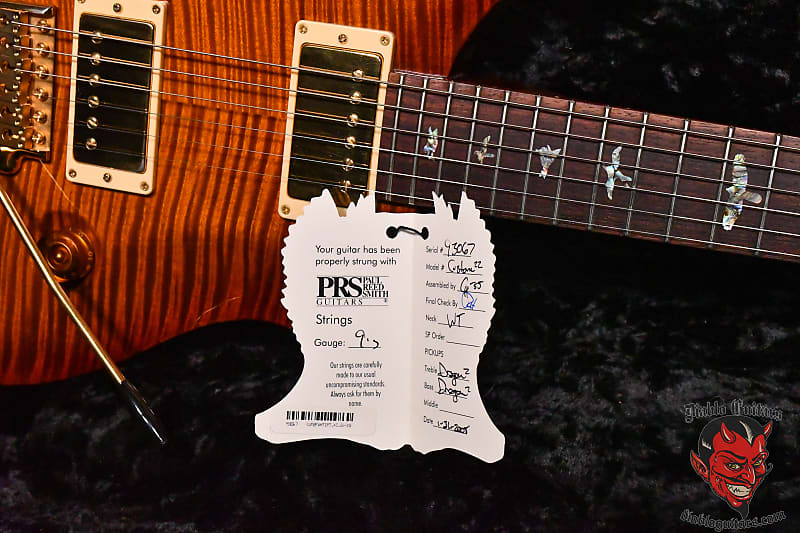 
                      
                        PRS 20th Anniversary Custom 22 Flame Maple Top Violin Amber Sunburst 2005 w/ OHSC
                      
                    