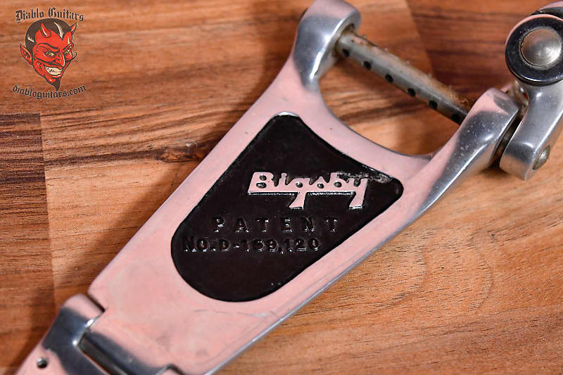 
                      
                        Gibson Nickel 1961 Original Bigsby and Bridge For Gibson 1950's 1960's Barney Kessel, ES-335, ES-355
                      
                    