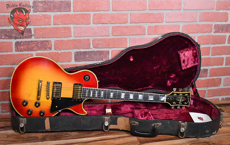 
                      
                        Gibson Les Paul Custom Cherry Sunburst 1970 w/OHSC (Refret)
                      
                    