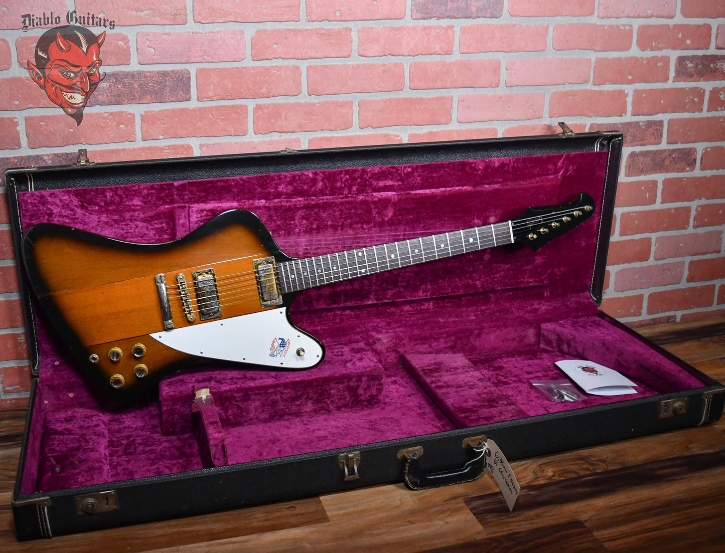 Gibson Firebird '76 Bicentennial Sunburst 1976 w/OHSC