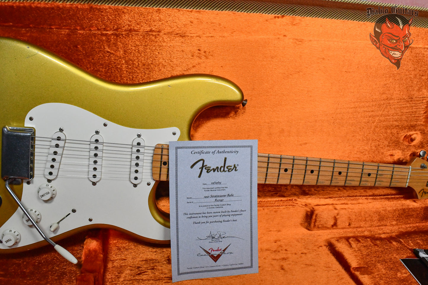 Fender Custom Shop '57 Reissue Stratocaster Relic 2005 Gold Frost w/OHSC and COA