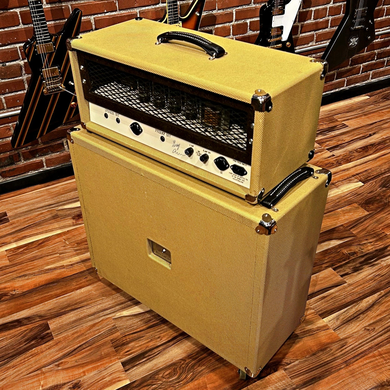 Greedtone JHI-100 100 watt Tube Amp and Matching 2 x 12" Cab