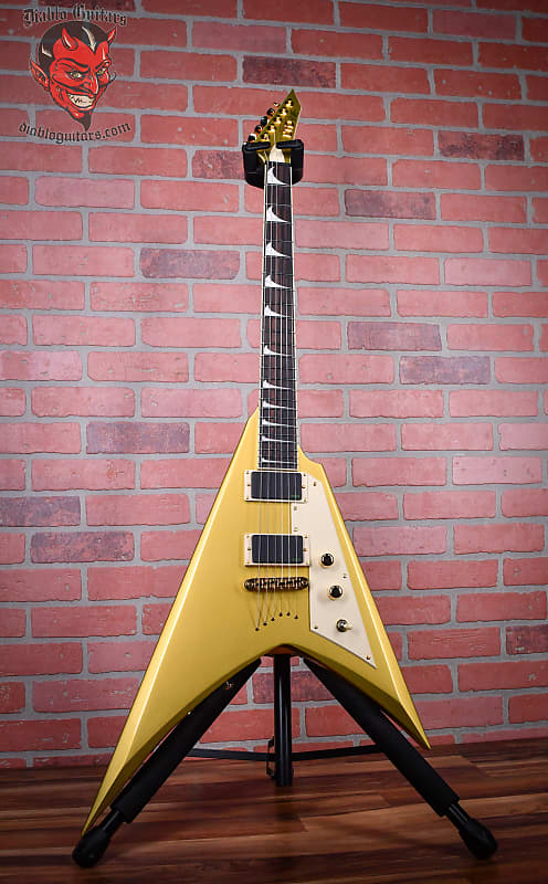
                      
                        ESP LTD KH-V Kirk Hammett Signature Guitar Metallic Gold 2023 w/OHSC
                      
                    