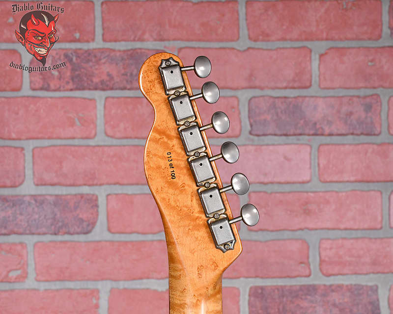 
                      
                        Fender Usa Custom Shop Limited Edition Custom Esquire #13 of 100 (Tele Conversion) 1992 - Firemist Silver w/OHSC
                      
                    