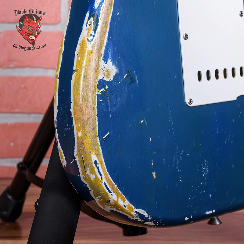 Fender Stratocaster Custom Color Lake Placid Blue 1965 OHSC