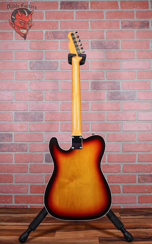 Fender 60's Custom Telecaster With Bigsby Japan 2007 3-Color Sunburst w/Hardshell Case