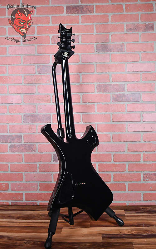 
                      
                        ESP Custom Shop Axxion Dave Mustaine Signature Black Kiso Japan 2005 w/OHSC
                      
                    
