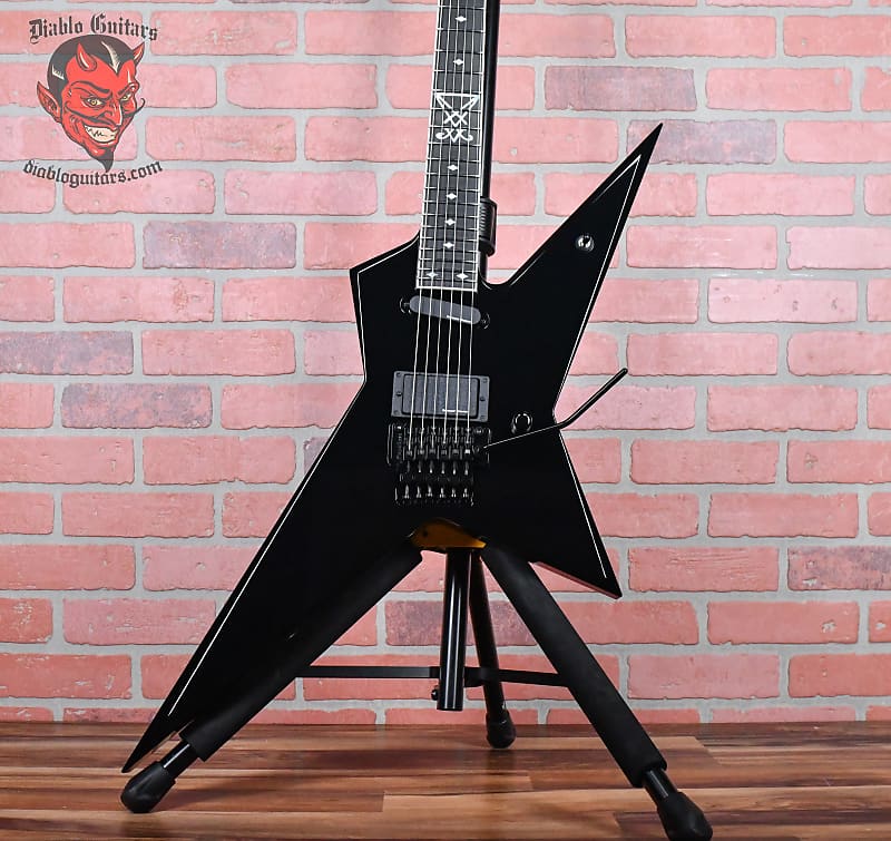 
                      
                        ESP Custom Shop Sammy Duet Signature RS FR Black 2023 w/OHSC
                      
                    