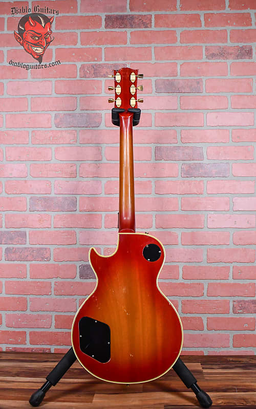 
                      
                        Gibson Les Paul Custom Cherry Sunburst 1970 w/OHSC (Refret)
                      
                    