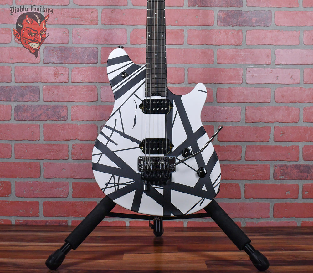 EVH Wolfgang Special Striped with Ebony Fretboard Satin White/Black Stripes 2024 w/EVH Gig Bag