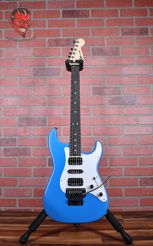 
                      
                        Charvel Pro-Mod So-Cal Style 1 HSH FR E Robin's Egg Blue w/Free Gator Case (B-stock)
                      
                    