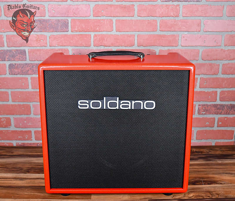 Soldano Custom Shop SLO30 30watt All Tube 112 Combo Red Sparkle Tolex with Black Grill and Black Chicken Head Knobs