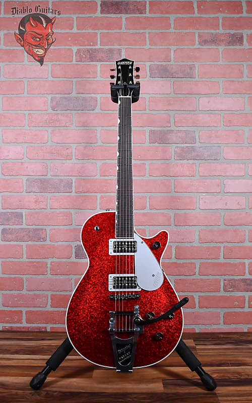 
                      
                        Gretsch G6129T Players Edition Jet FT with Bigsby Red Sparkle 2023 w/OHSC
                      
                    