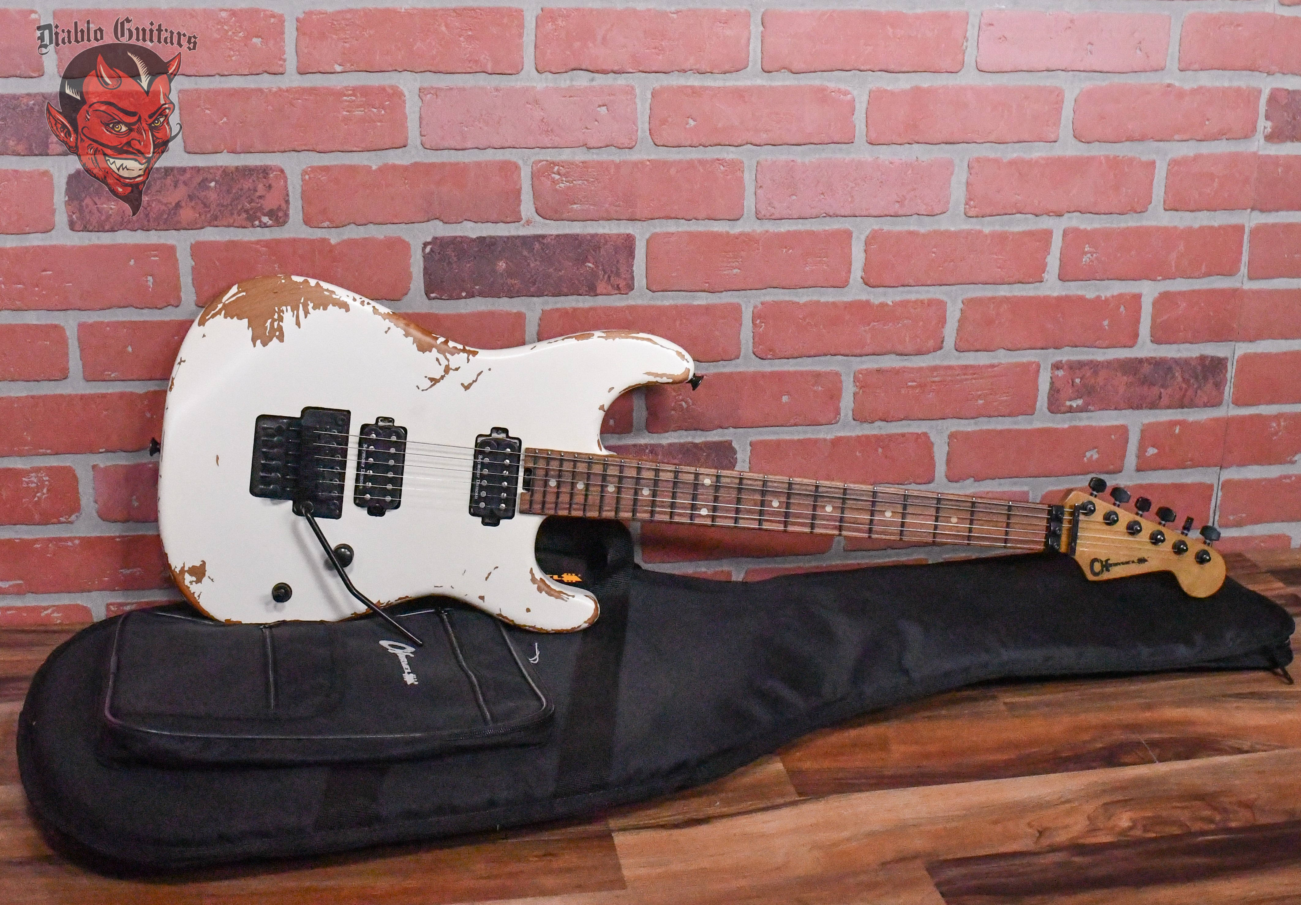 Charvel Pro-Mod Relic San Dimas Style 1 HH FR PF Weathered Charvel Pro-Mod Relic San Dimas Style 1 HH FR PF Weathered