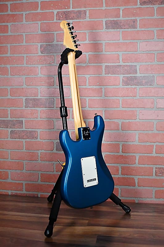 Fender American Standard Stratocaster Maple Fretboard Aqua Marine Metallic 2000 w/Hardshell/ EMGs